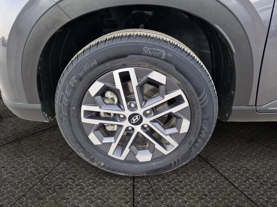 2024 Hyundai Venue Smart 