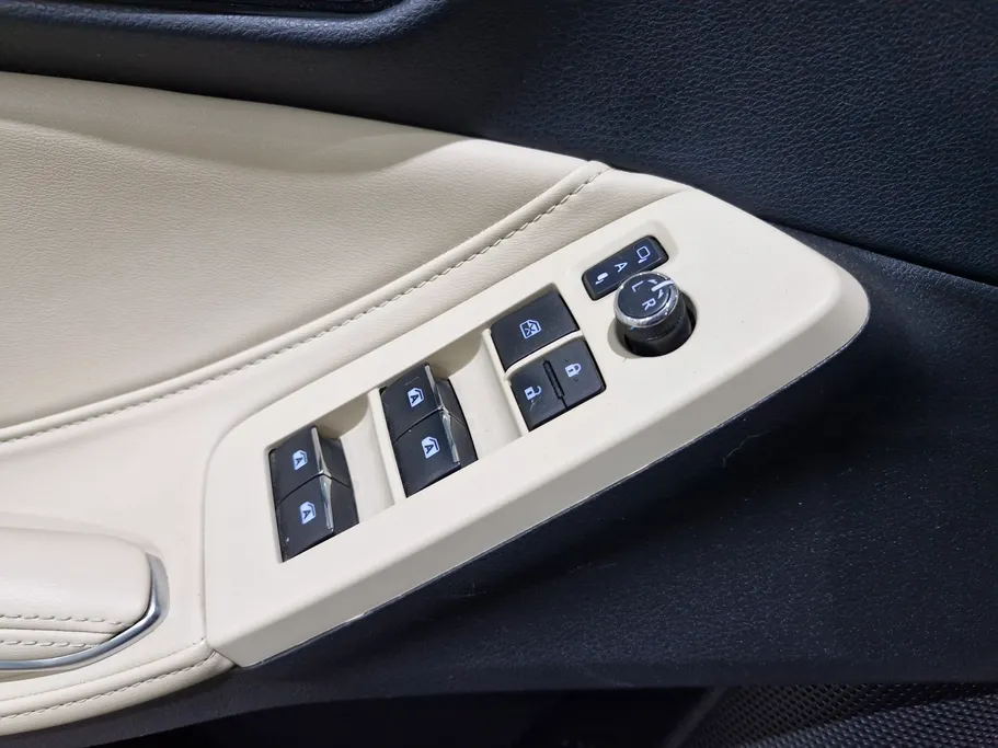 تويوتا افالون Touring 2022 