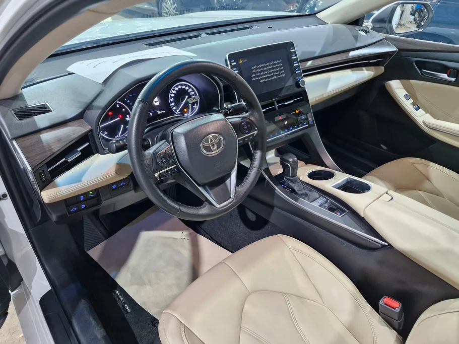 تويوتا افالون Touring 2022 