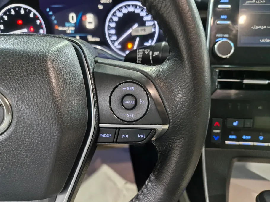 تويوتا افالون Touring 2022 