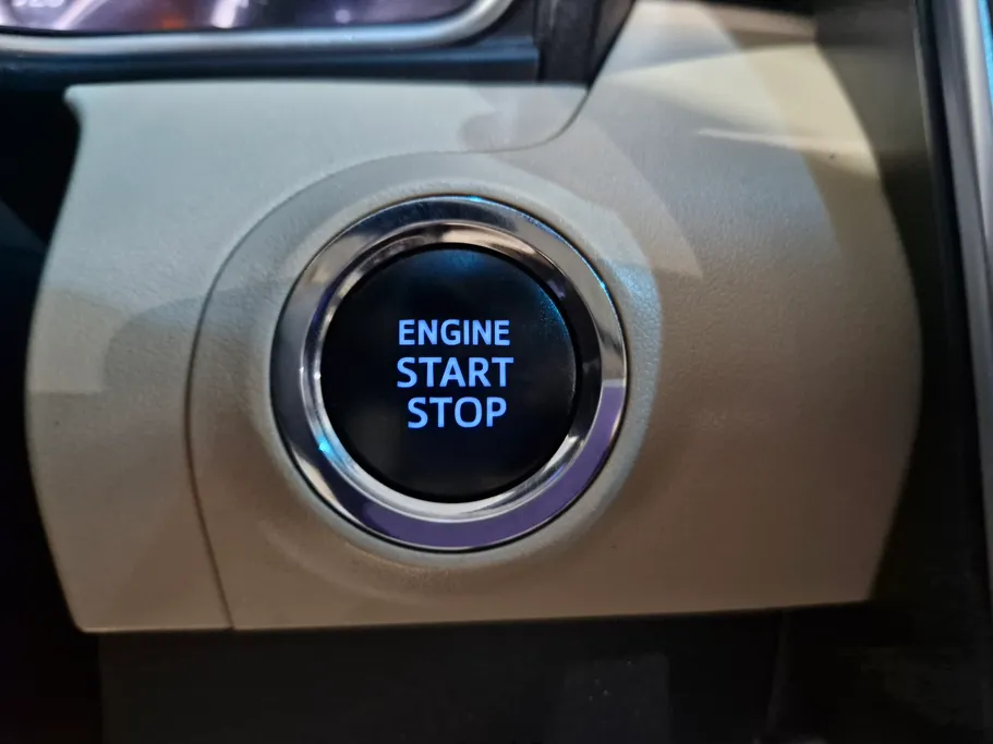 تويوتا افالون Touring 2022 