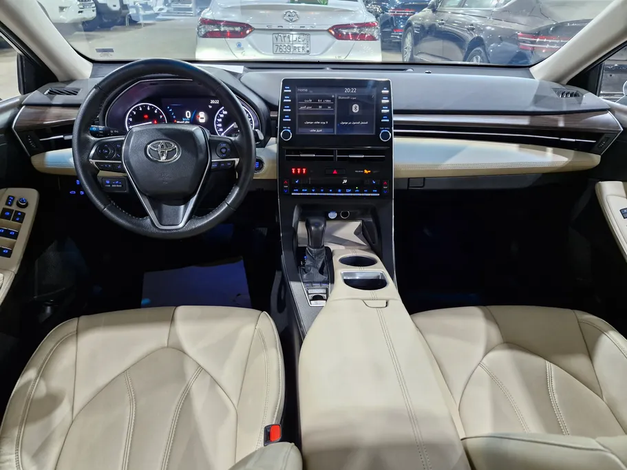 تويوتا افالون Touring 2022 