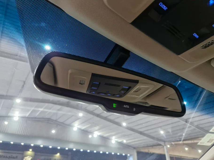 تويوتا افالون Touring 2022 