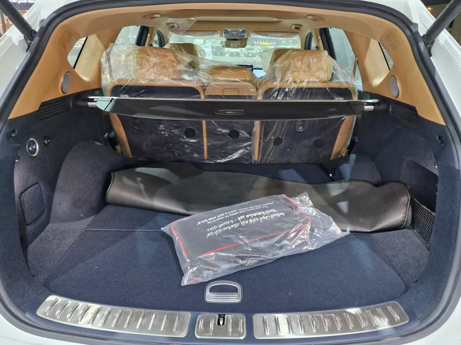 2024 Genesis GV80 Royal 