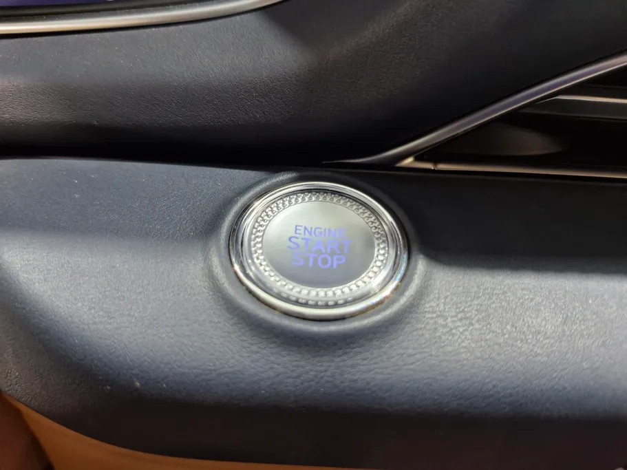 2024 Genesis GV80 Royal 