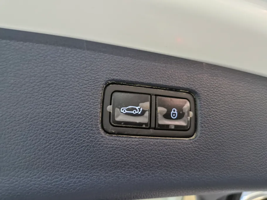 2024 Genesis GV80 Royal 