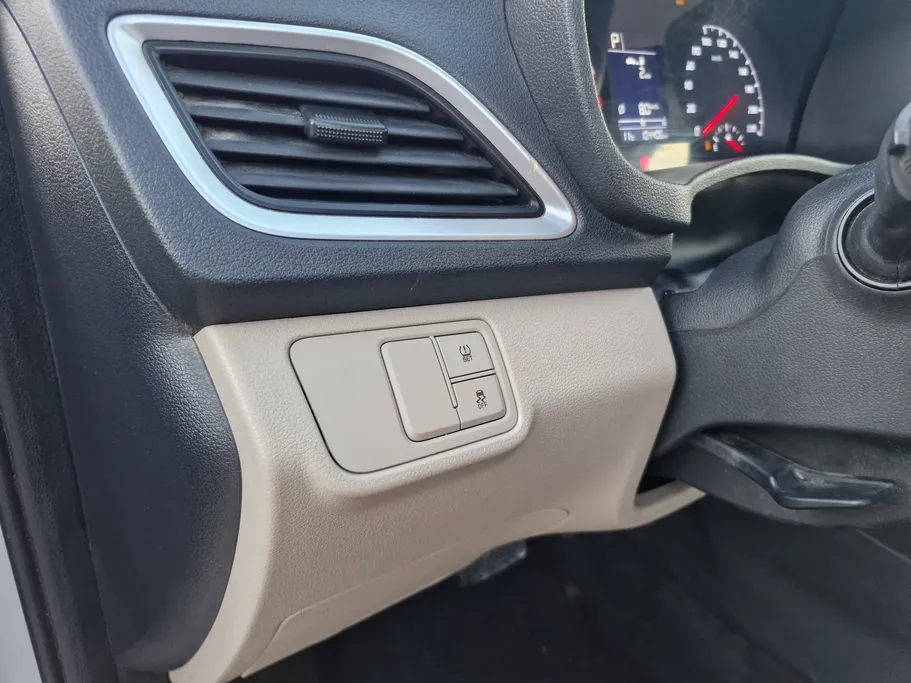 2023 Hyundai Accent Smart 