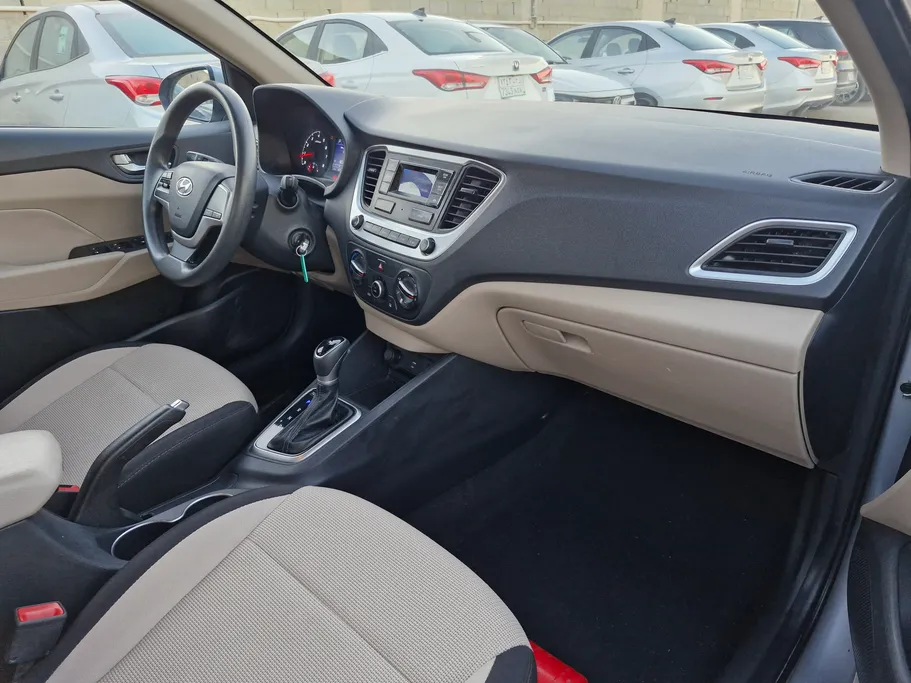 2023 Hyundai Accent Smart 