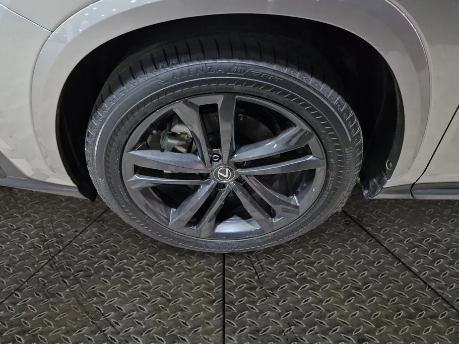 2025 Lexus NX 350h AH 