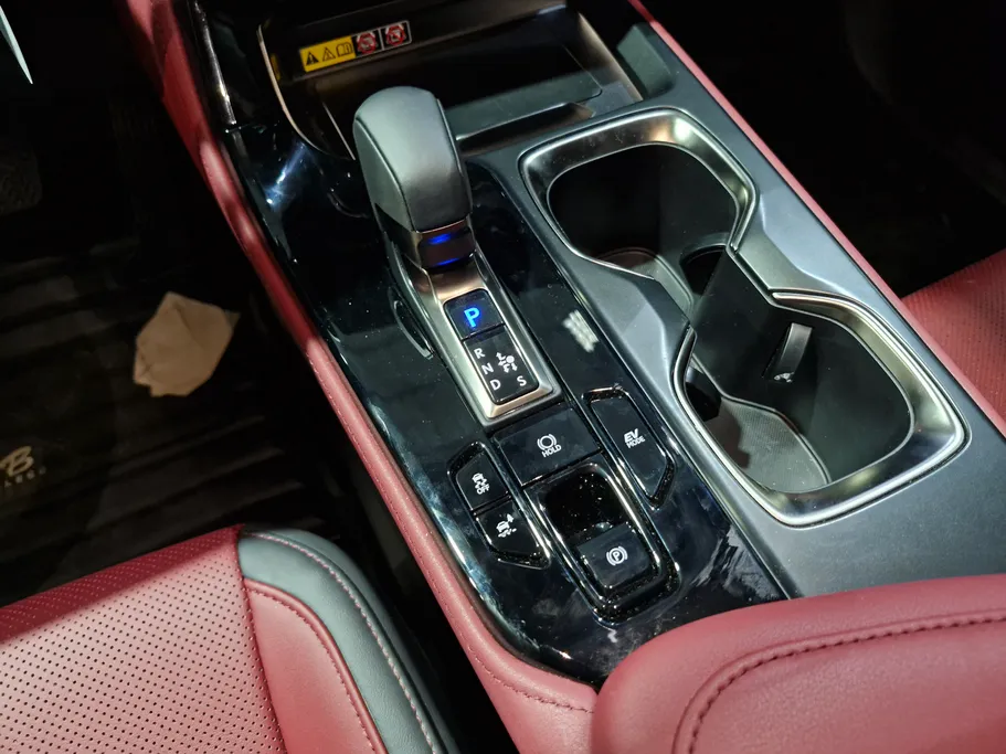 2025 Lexus NX 350h AH 