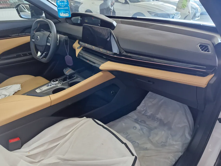 2025 Changan UNI V Elite 