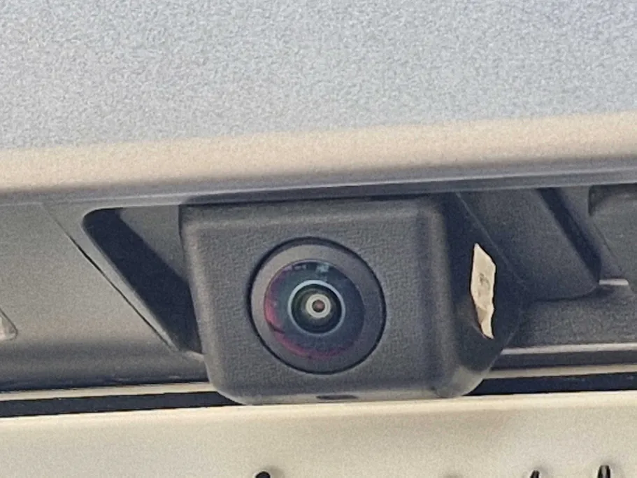 رينو كوليوس ايقونيك 2026 