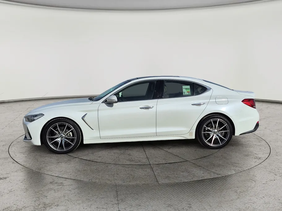 جينيسيس G70  2020 