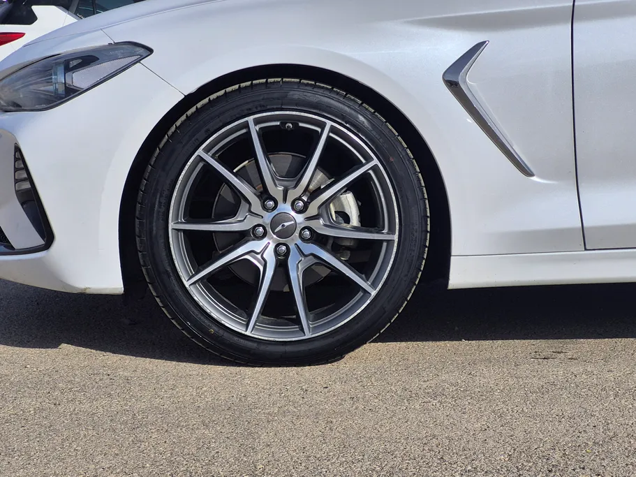 جينيسيس G70  2020 