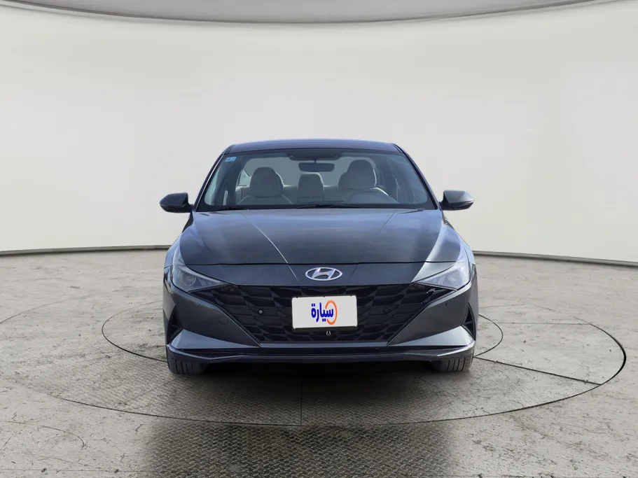 2023 Hyundai Elantra Smart 