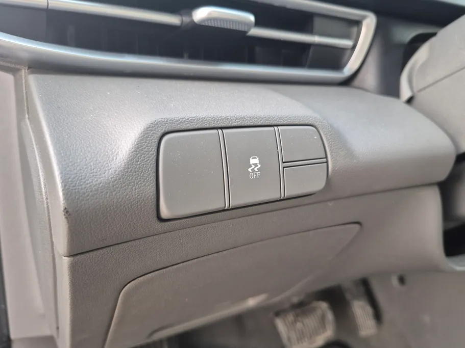 2023 Hyundai Elantra Smart 