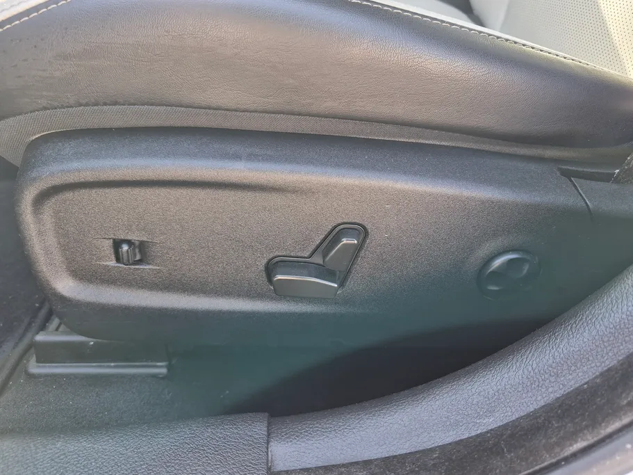 2021 Chrysler S300 Full 