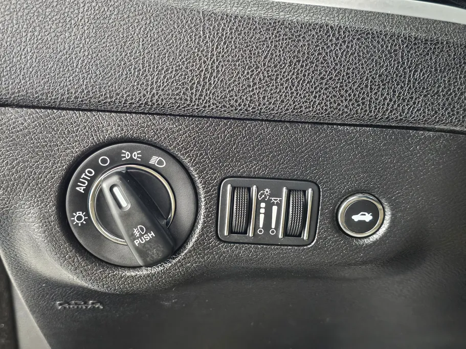 كرايسلر 300 S 2021 