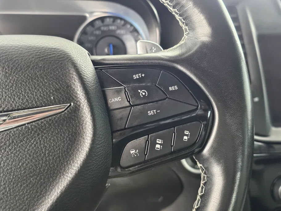 كرايسلر 300 S 2021 