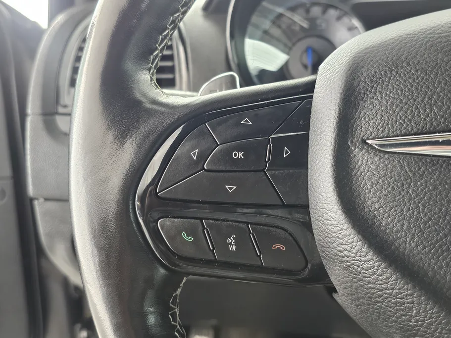 كرايسلر 300 S 2021 