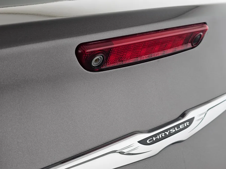 كرايسلر 300 S 2021 