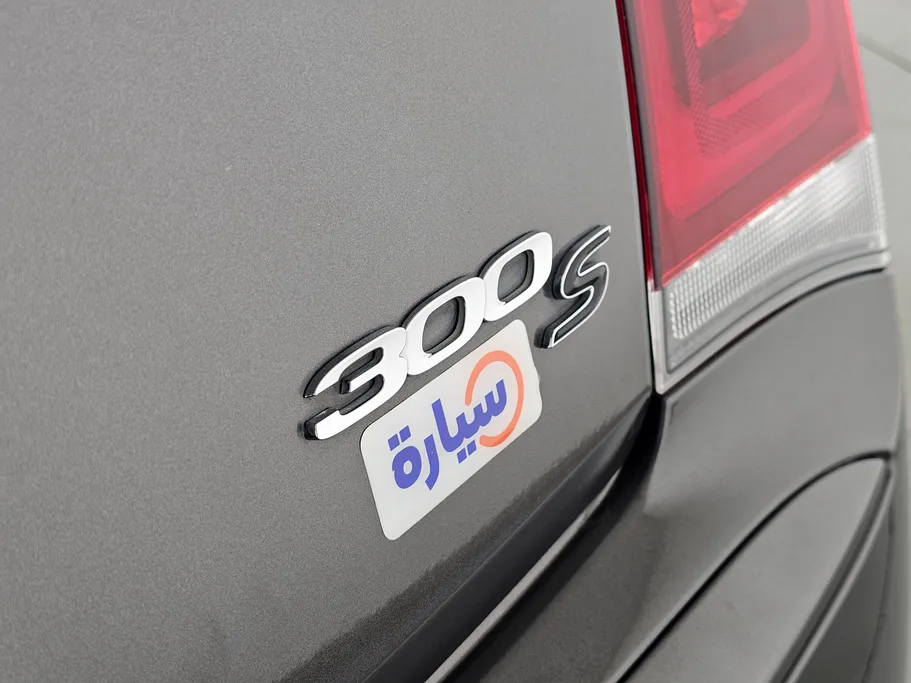 كرايسلر 300 S 2021 