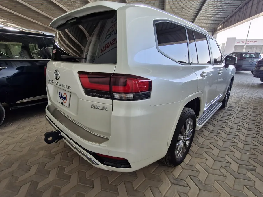 تويوتا لاندكروزر GXR4 2024 