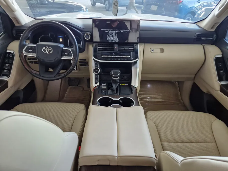 تويوتا لاندكروزر GXR4 2024 