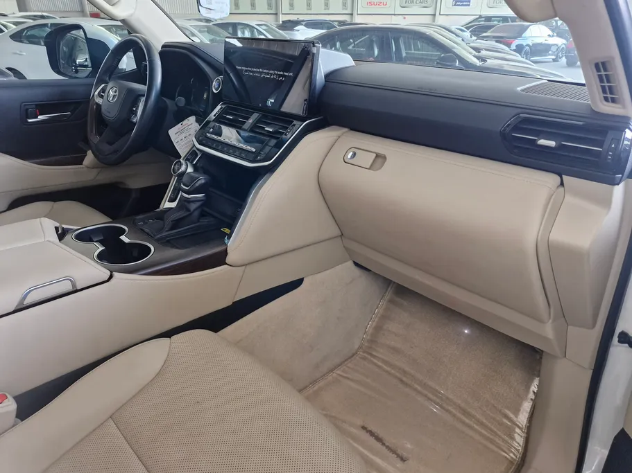 تويوتا لاندكروزر GXR4 2024 