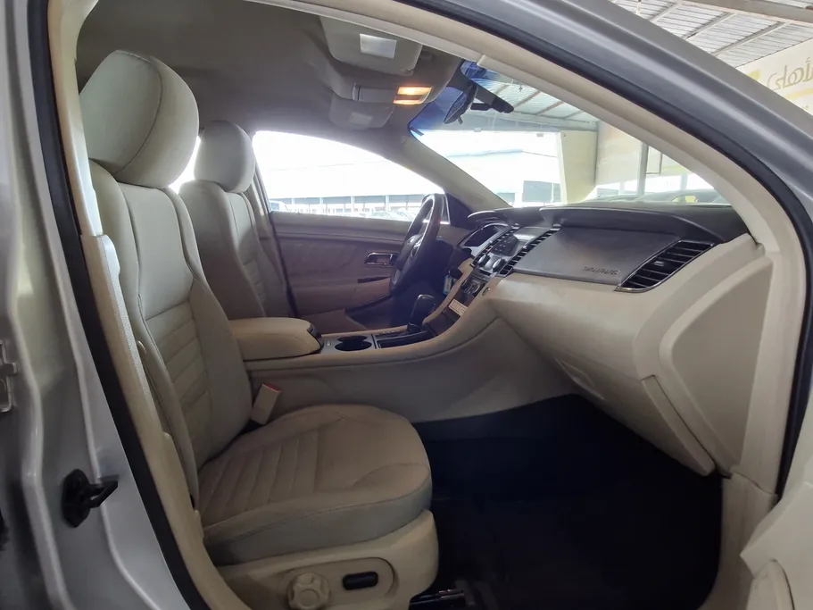 فورد تورس SE 2018 