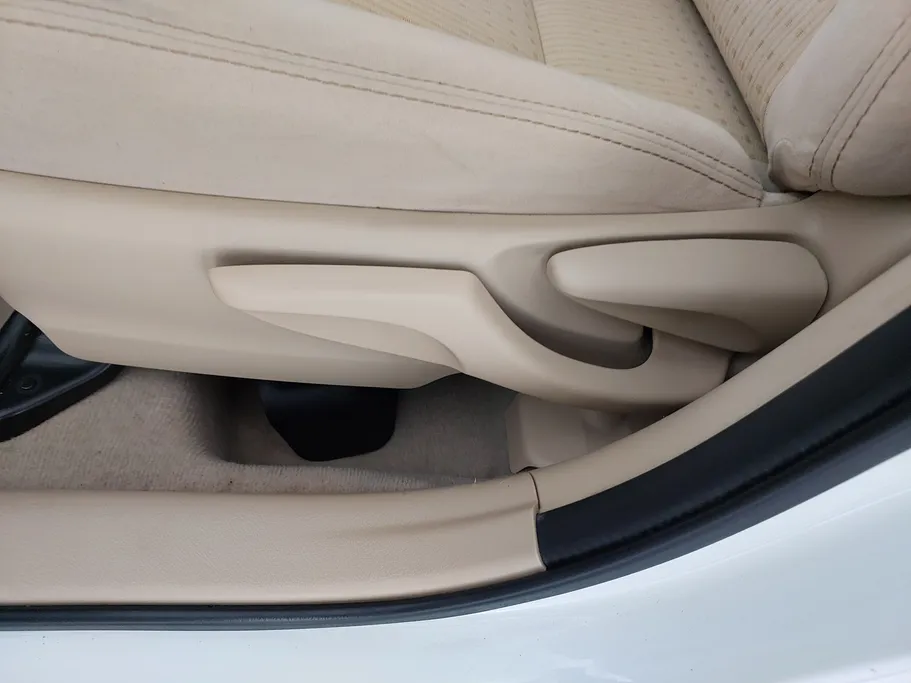 تويوتا يارس Y 2019 