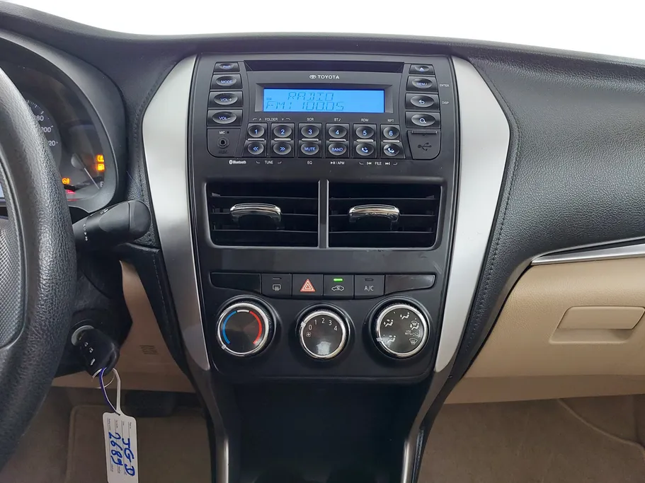 تويوتا يارس Y 2019 