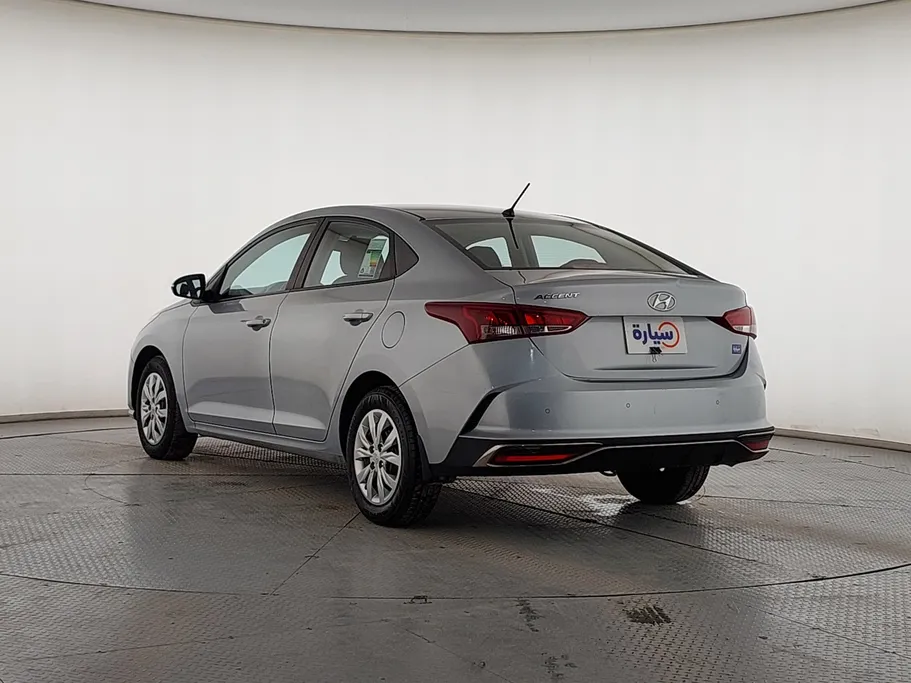 هيونداي اكسنت سمارت 2023 