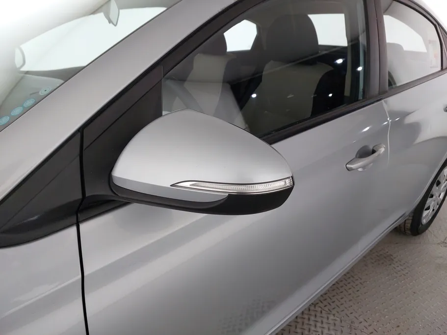 هيونداي اكسنت سمارت 2023 