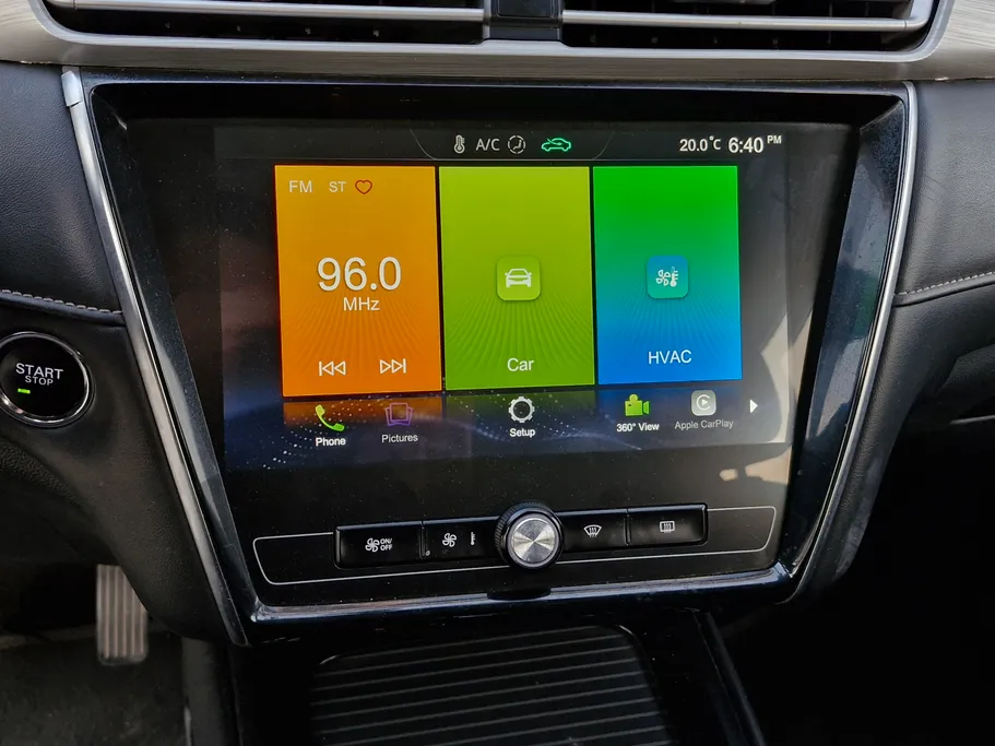 ام جي 5 LUX 2023 