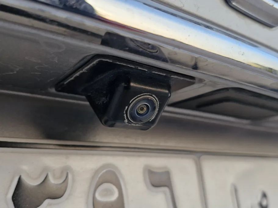 ام جي 5 LUX 2023 