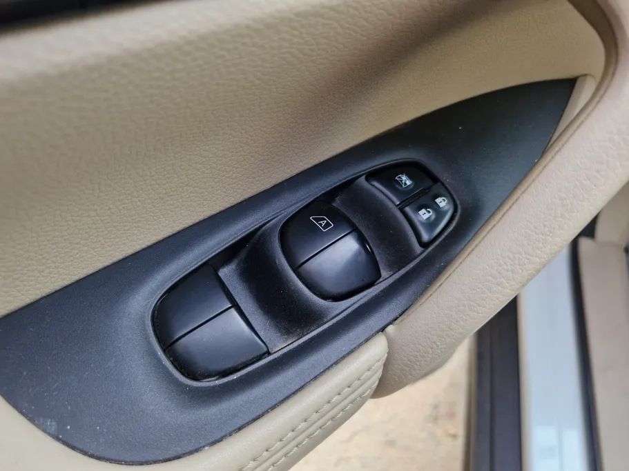 نيسان أكس تريل S 5 Seats 2022 