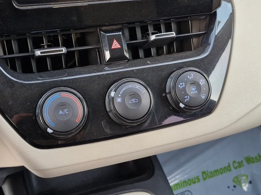 2023 Toyota Corolla XLI 