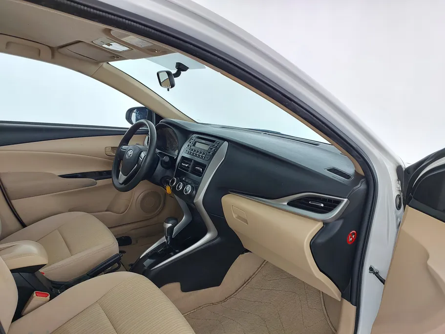 تويوتا يارس Y 2019 