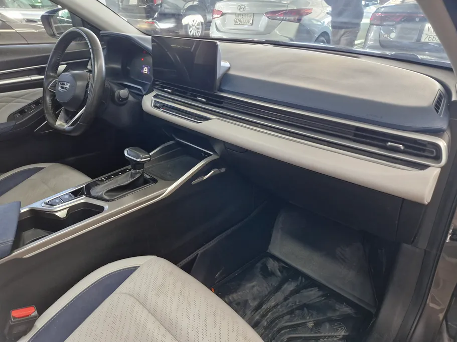 2023 Geely Emgrand GF 