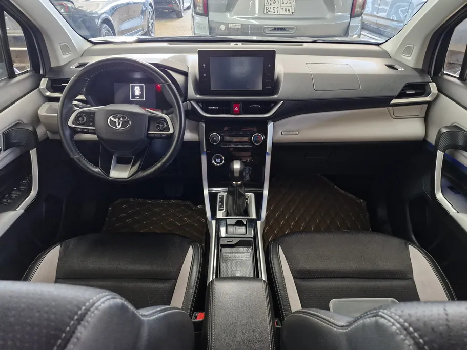 2023 Toyota Veloz GLX 