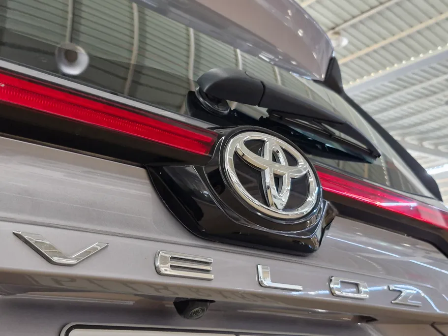 2023 Toyota Veloz GLX 