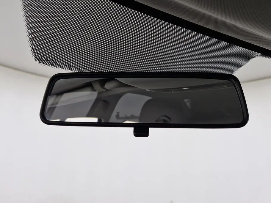 ام جي 5 STD 2023 