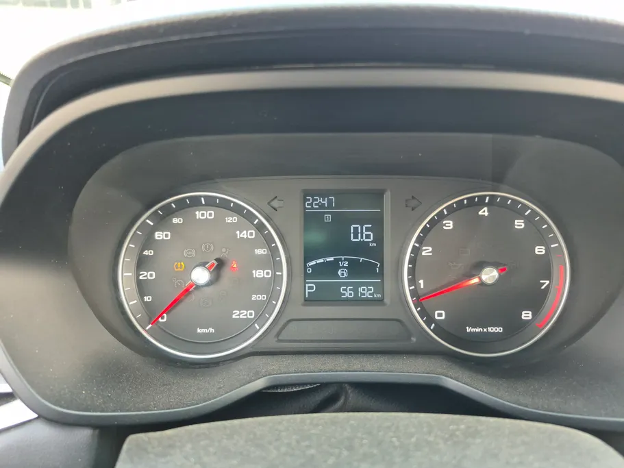 ام جي 5 STD 2023 