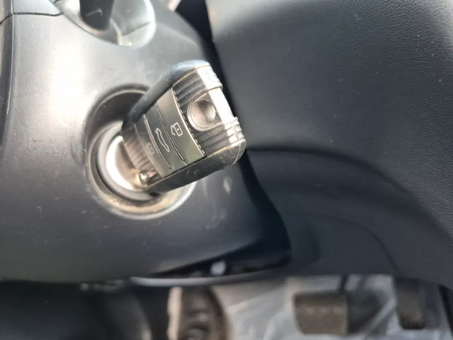 ام جي 5 STD 2023 