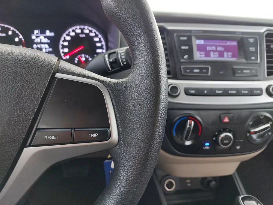 هيونداي اكسنت سمارت 2022 