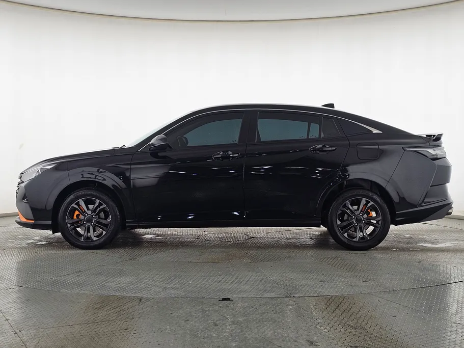 دونج فينج شاين E1 2025 