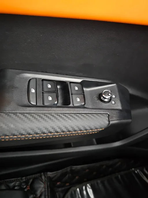 دونج فينج شاين E1 2025 