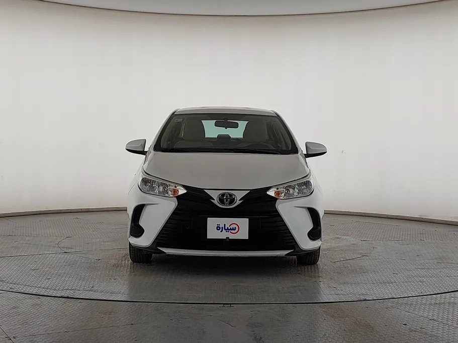تويوتا يارس Y 2022 