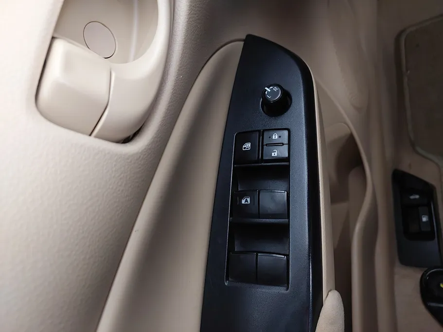 تويوتا يارس Y 2022 